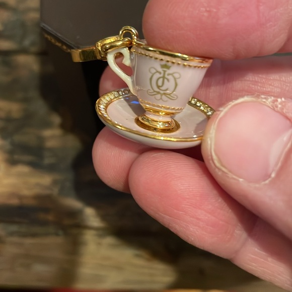 RARE Juicy Couture tea cup charm YJRU1087 retired tagged box - Picture 13 of 15